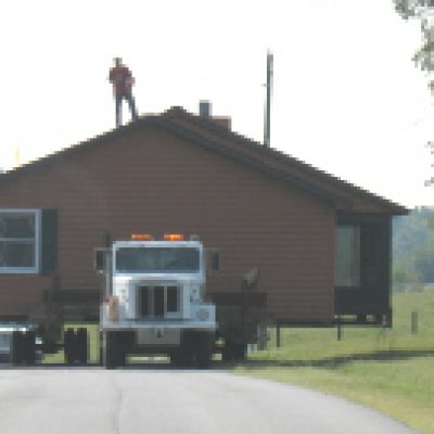 Simmons House Moving