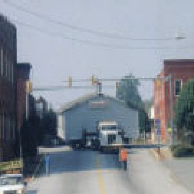 Simmons House Moving