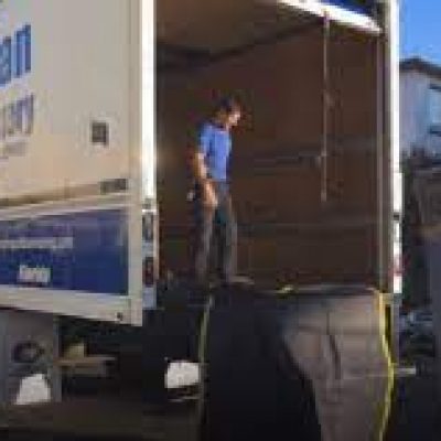 Metropolitan Warehouse & Delivery Corp