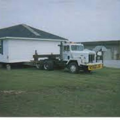 Simmons House Moving