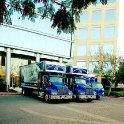 Universal Movers, LLC