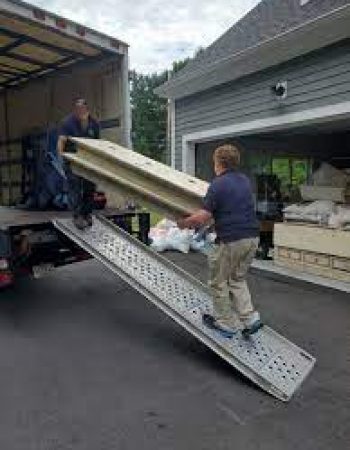 Affordable Green Movers & Storage
