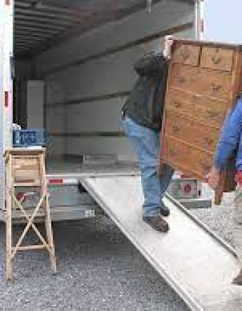 T & E Movers