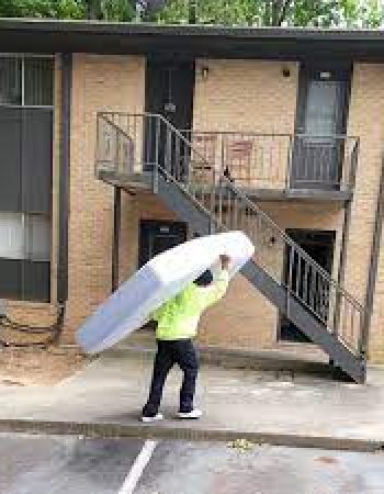 Grab And Go Movers LLC