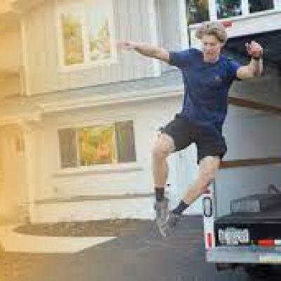 U Movers LLC