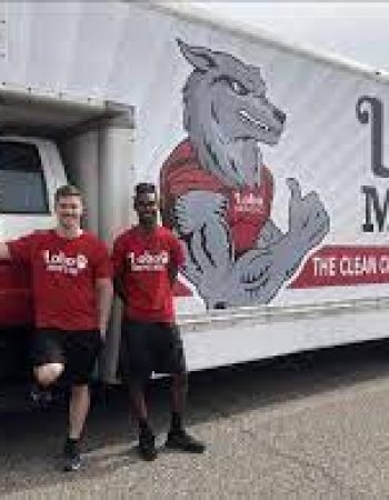 Lobo Moving