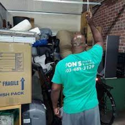 Von’s Moving and Hauling LLC
