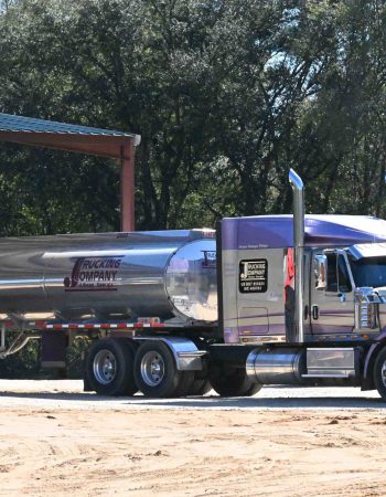 J Trucking LLC