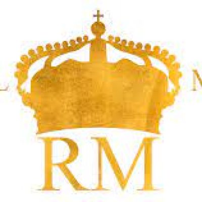 Royal Moves & Storage