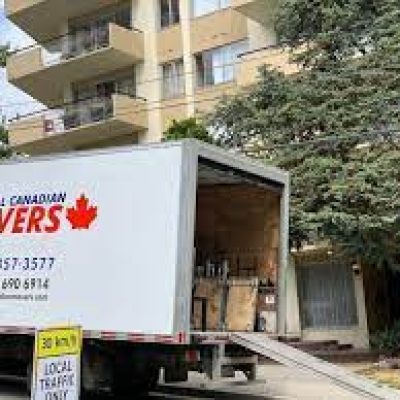 Real Canadian Movers