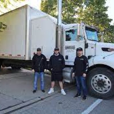Deluxe Moving and Storage