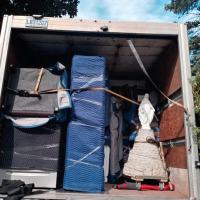 AKA Moving