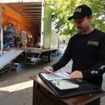 Deluxe Moving and Storage