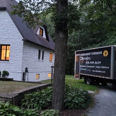 Demelina Moving