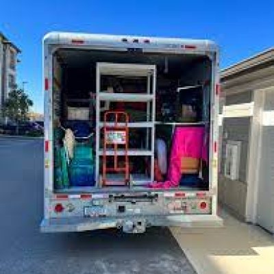 Zoo Helpers Moving