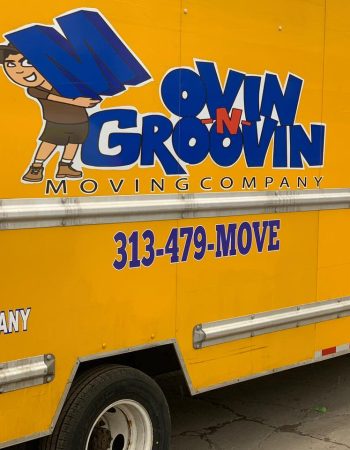 Movin-N-Groovin
